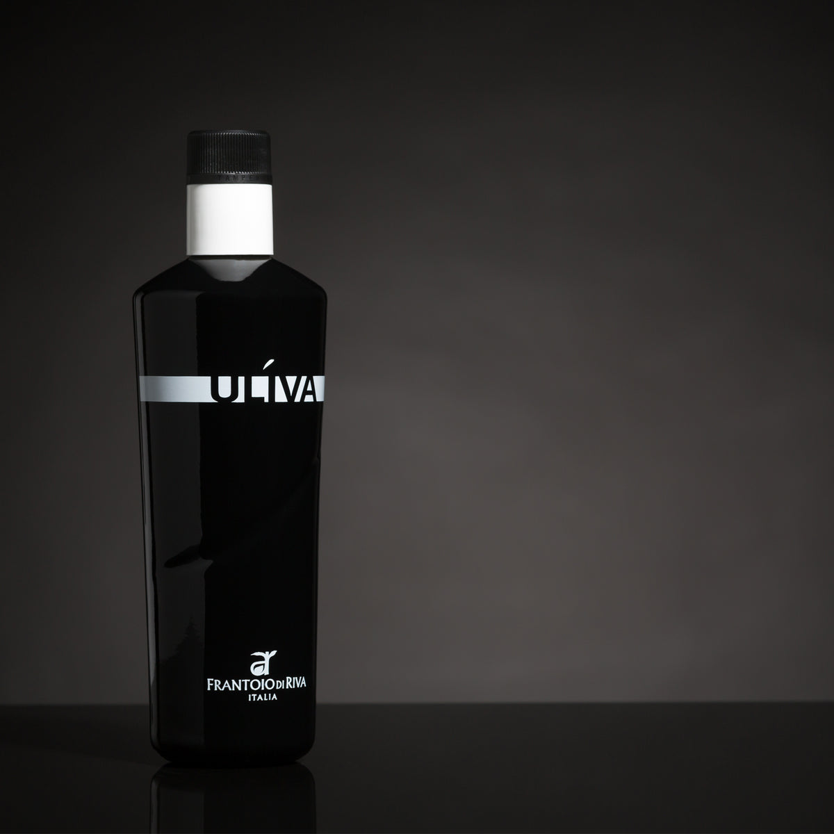 Black 500ml Uliva extra virgin olive oil bottle, from Trentino, Italy.