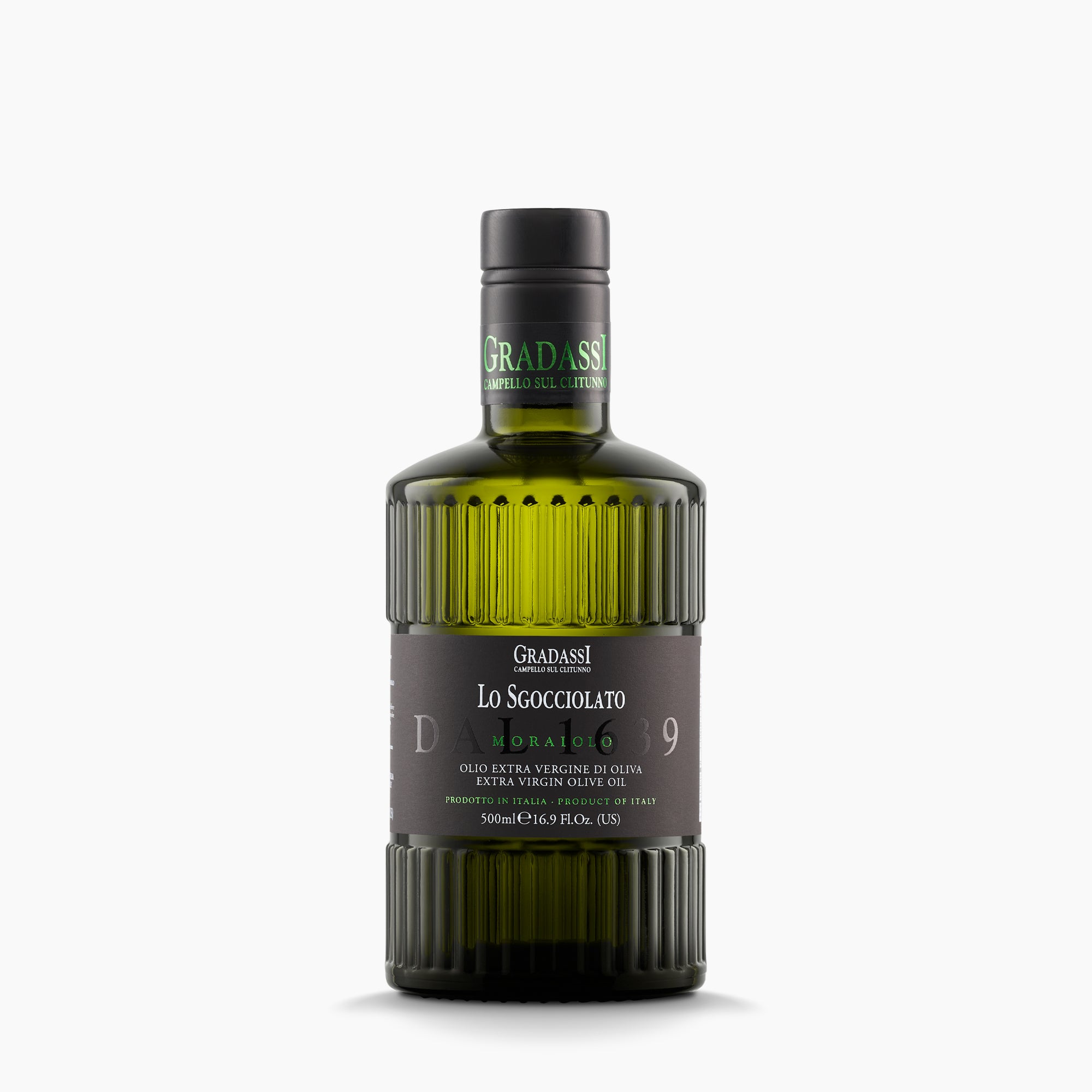 500 ml bottle of Gradassi Lo Sgocciolato Moraiolo extra virgin olive oil from Umbria, Italy.