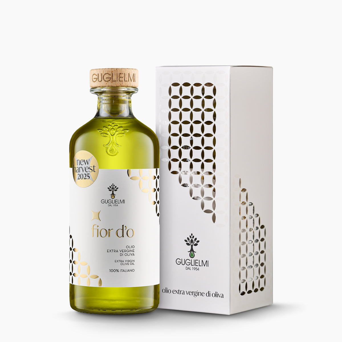 Guglielmi Fior D’O Nuovo 500ml bottle with elegant gift box.
