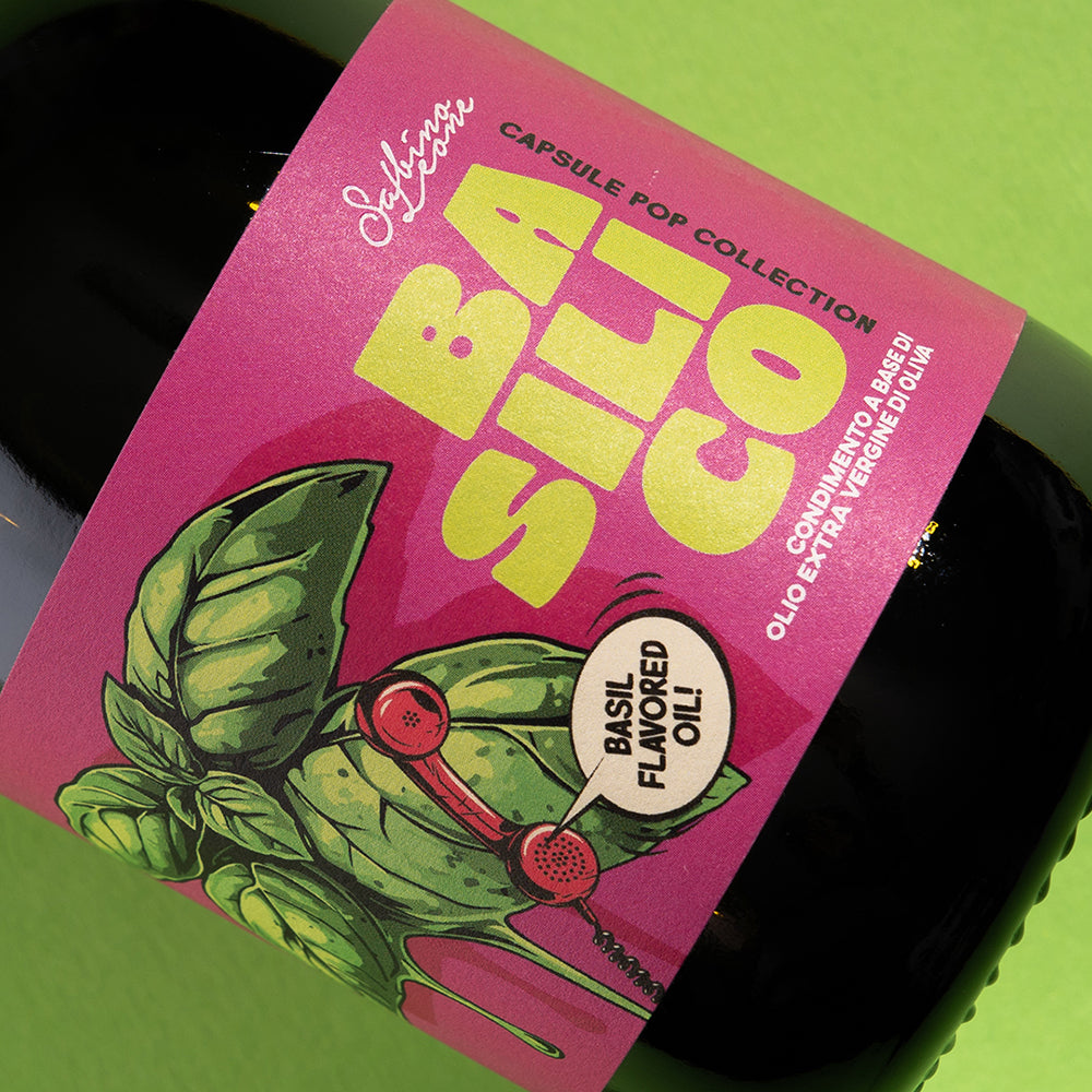 Close-up of the label on a 250 ml Sabino Leone Basil flavored extra virgin olive oil bottle.