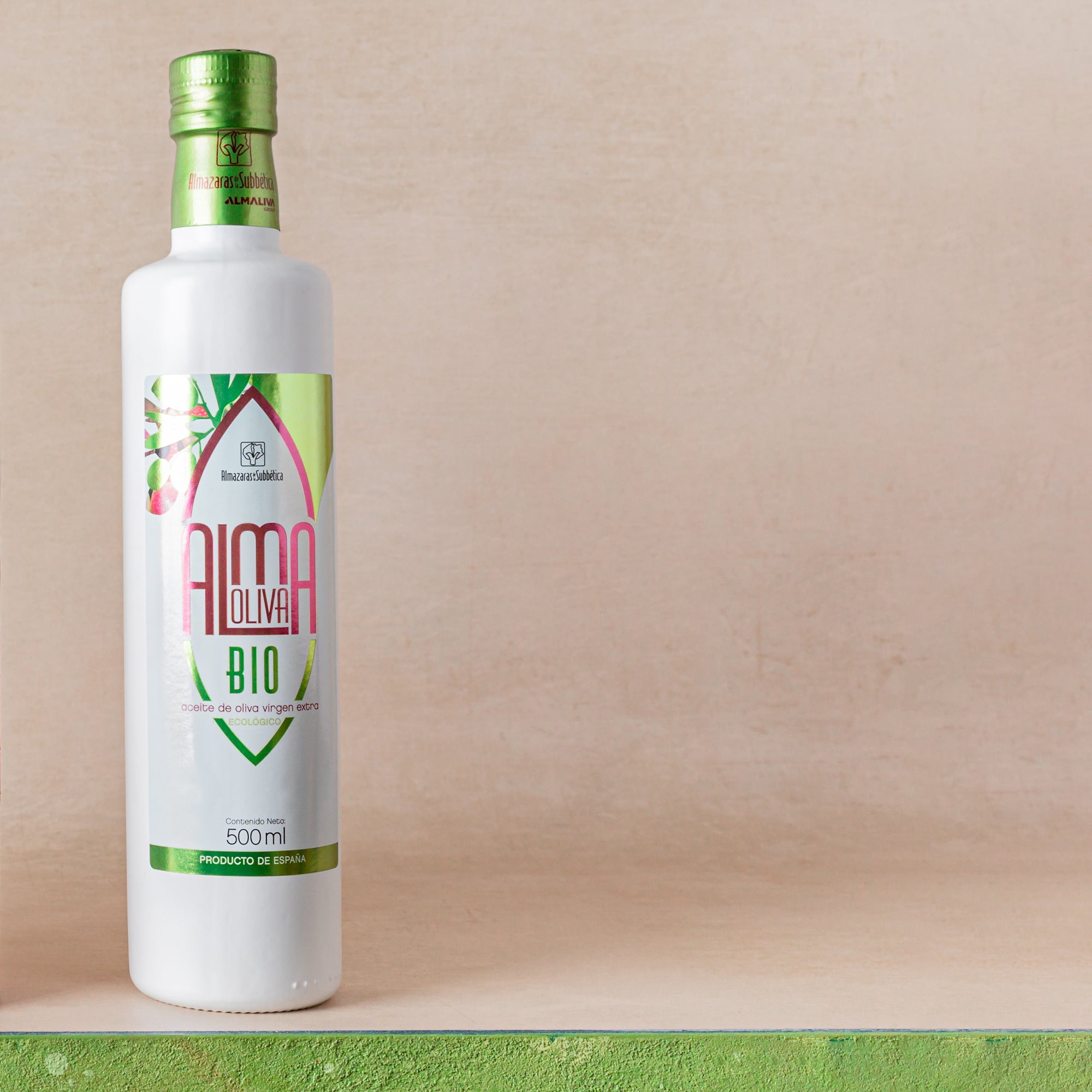 Almaoliva Bio 500 ml extra virgin olive oil bottle from Andalusia, Spain.