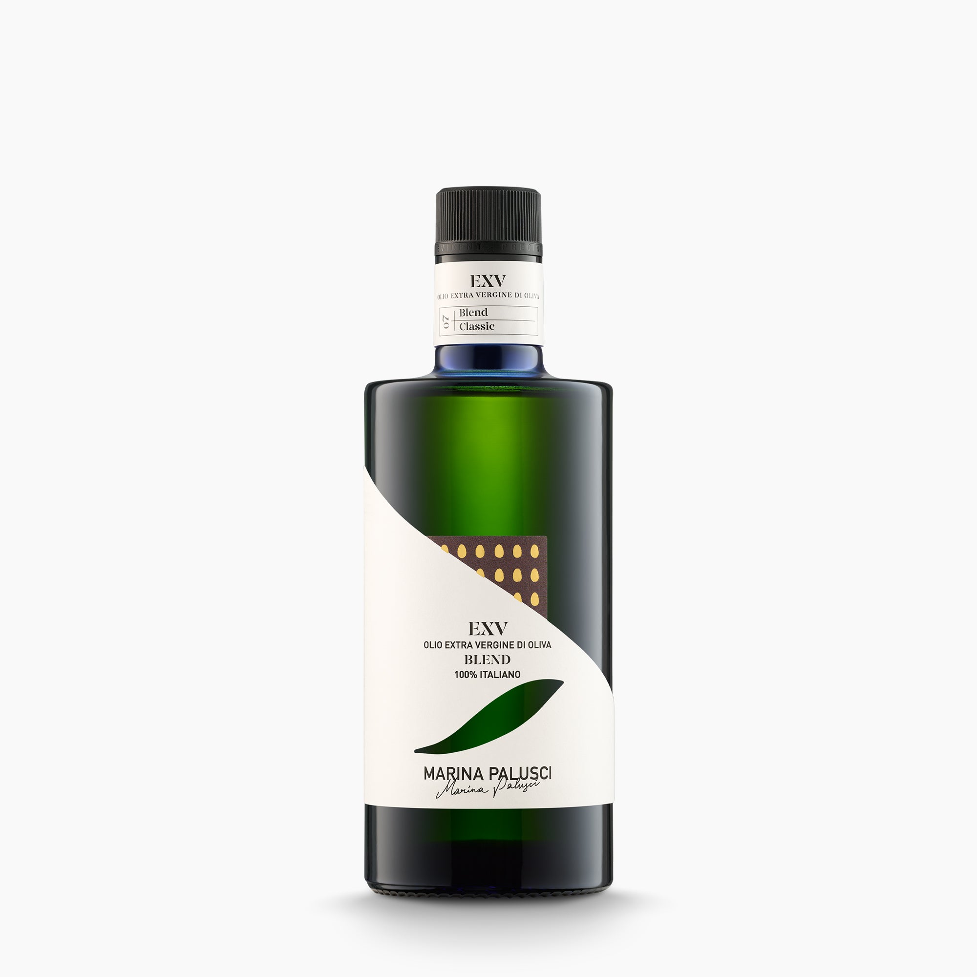 500 ml bottle of Marina Palusci L'Extravergine extra virgin olive oil from Abruzzo, Italy.