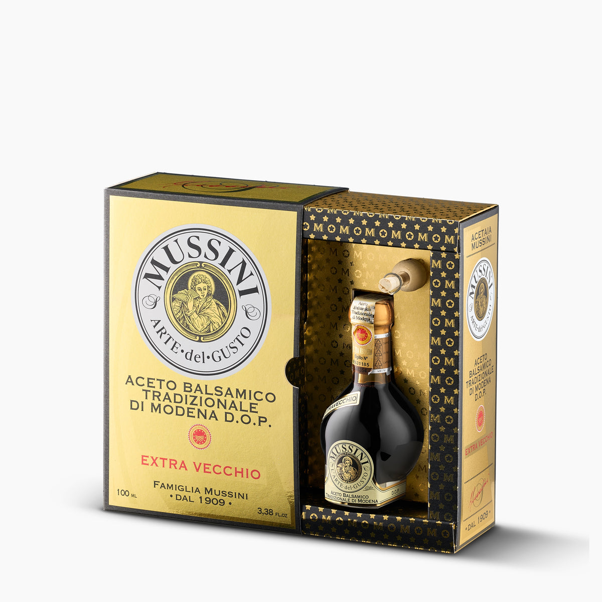 Open Mussini gift box displaying the 100 ml bottle of 25-year Traditional Balsamic Vinegar of Modena DOP.