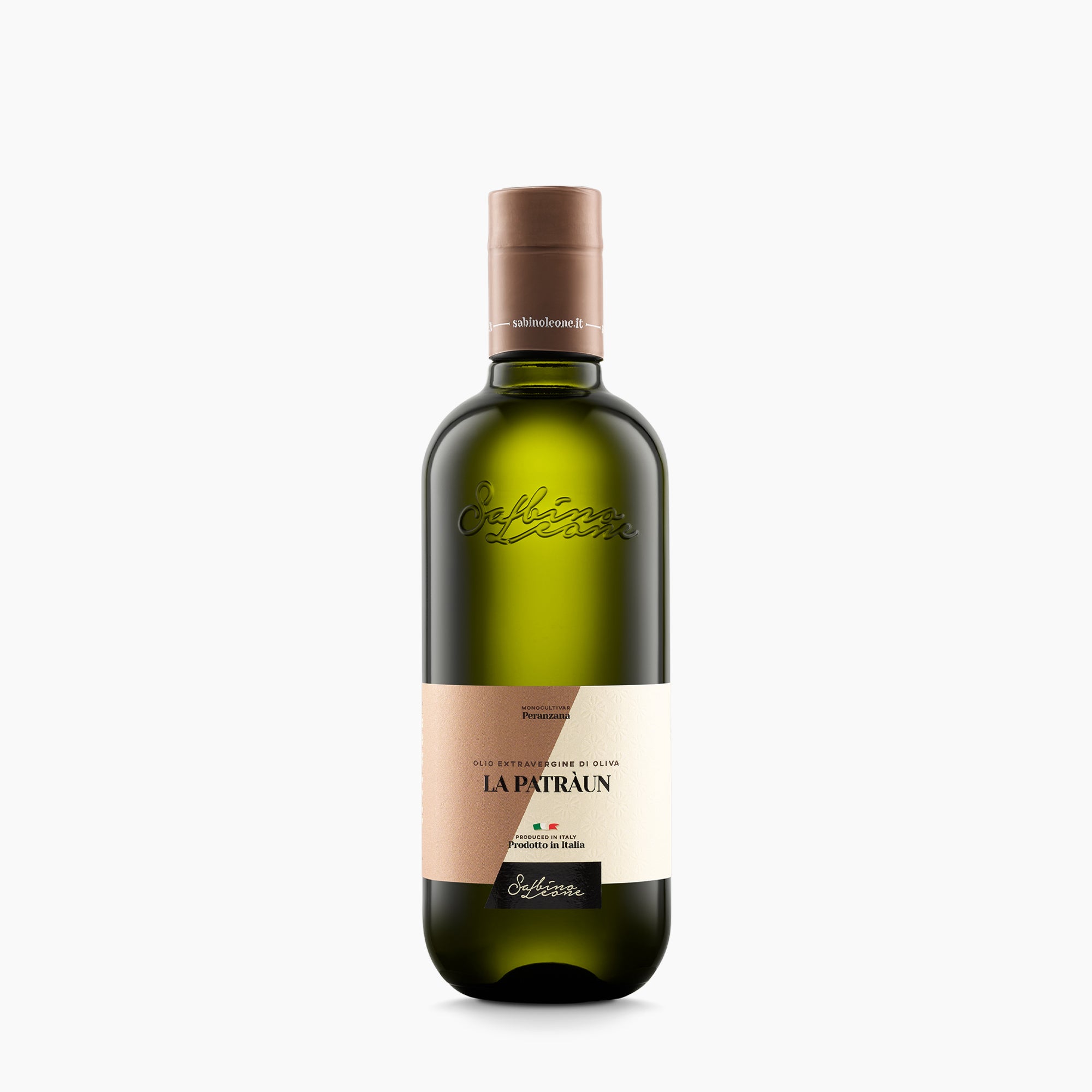 500 ml bottle of Sabino Leone La Patraun extra virgin olive oil.